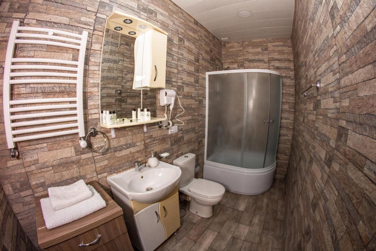 Royal Apartment In Old تبليسي المظهر الخارجي الصورة